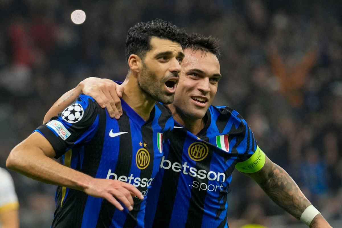Taremi esulta con Lautaro